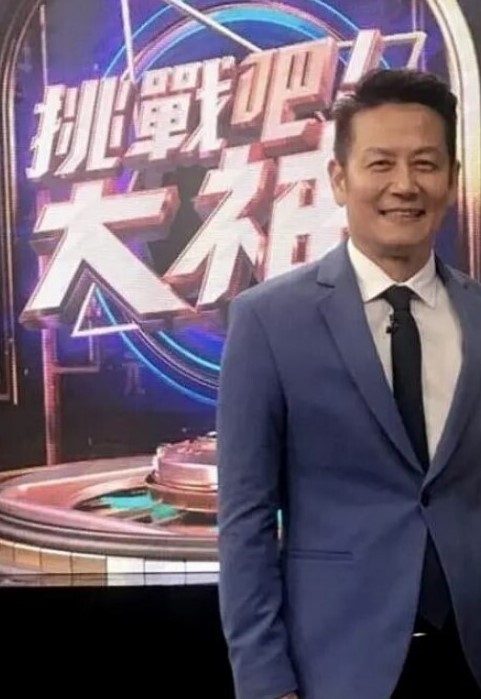 国产推荐白吊无套内射白丝留学生 - H色仓库
